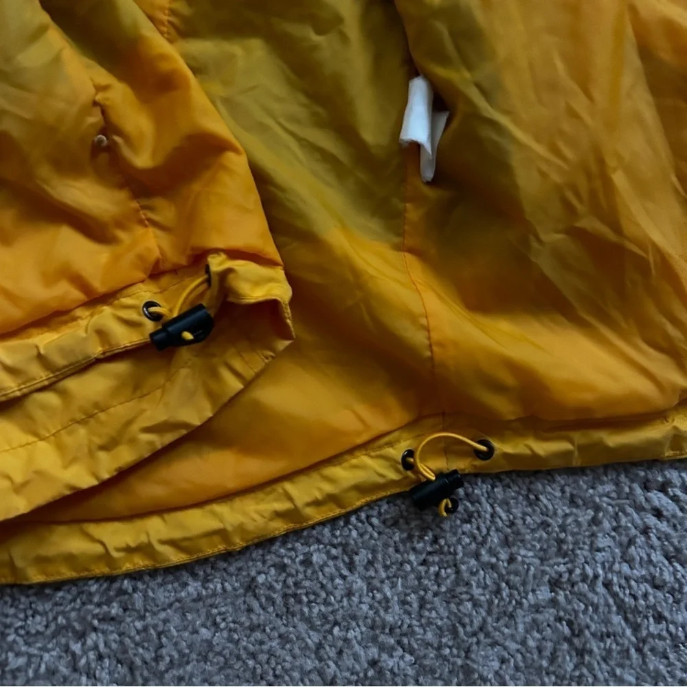 Columbia Core Yellow & Black Waterproof Rain Winter Jacket Size Medium